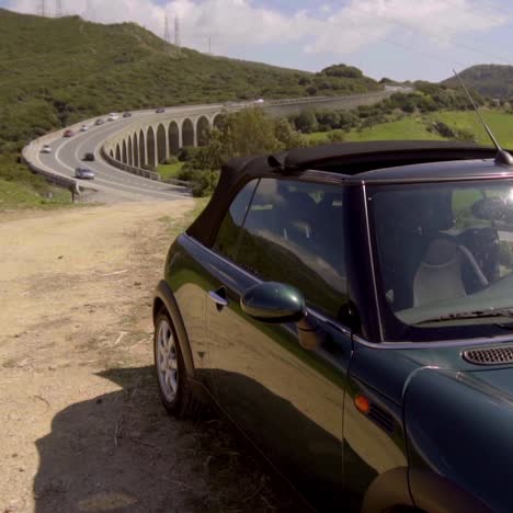 Car-pulled-over-from-highway