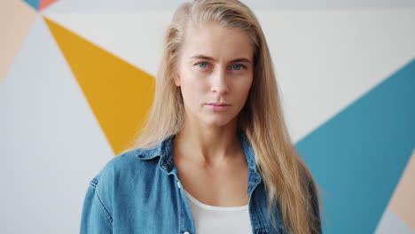 woman portrait with geometric background
