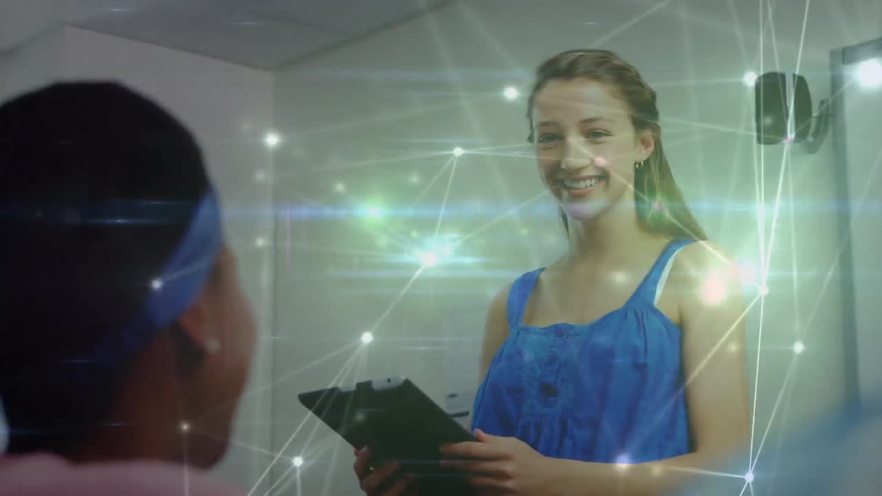 animación de redes de conexiones entre diversos escolares en el aula