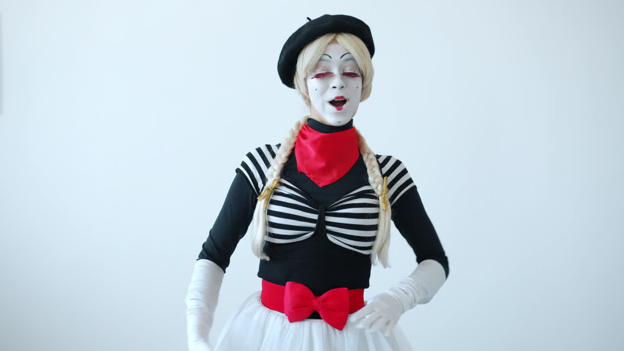 Mime Artist Performing