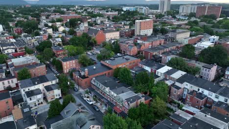 American-residential-district-in-urban-city-in-USA