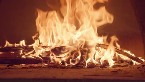 Close-up-of-a-fire-is-burning-in-the-oven