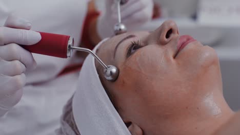 facial treatment in a spa