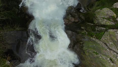 Wasserfälle-Von-Fervenza-Do-Toxa,-Draufsicht-In-Pontevedra,-Galizien,-Spanien