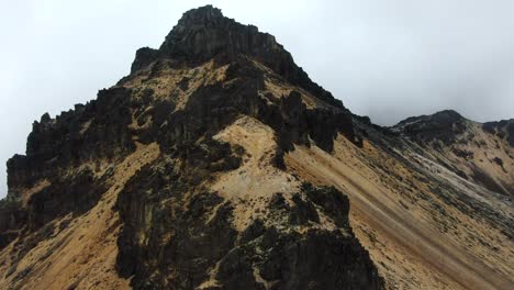 foto de dron del nevado del quindío