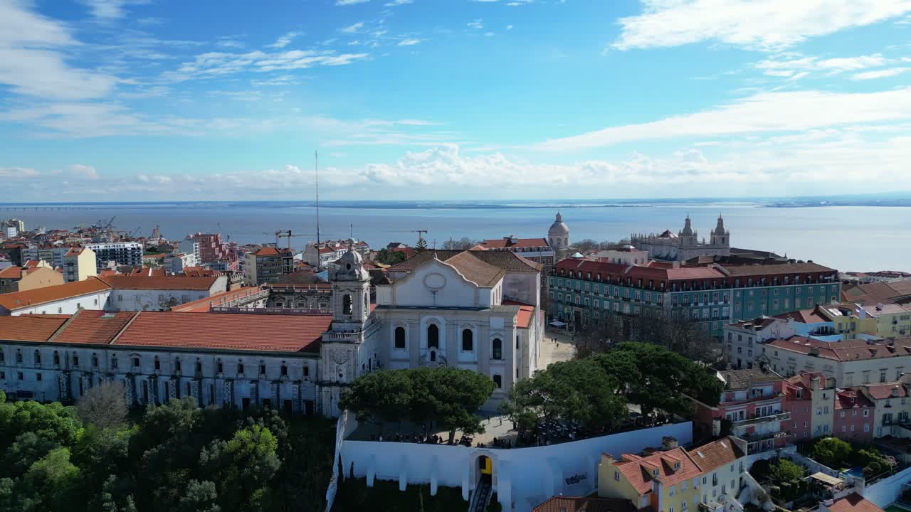 Circular view from Graça Church and Sophia de Mello Breyner Andresen viewpoint in Lisbon,Portugal