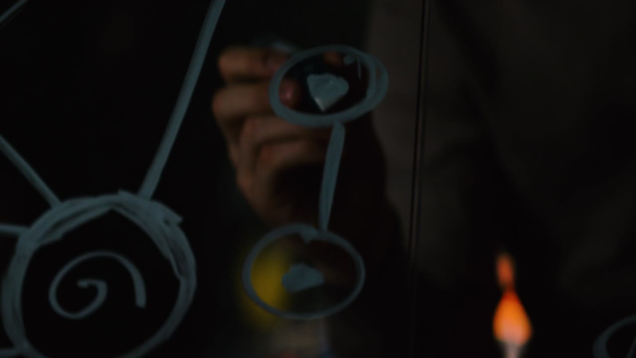 유리 위에 손으로 그린 그림