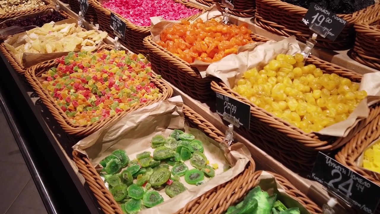 Frutas secas e oleaginosas na loja