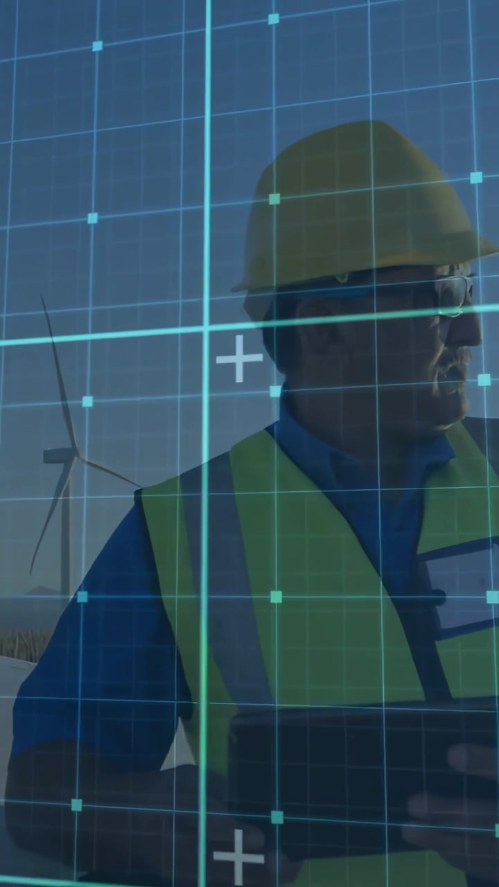 Video vertical: Técnico de campo tocando una tablet, girando hacia una turbina mientras una cuadrícula HUD mapea datos.