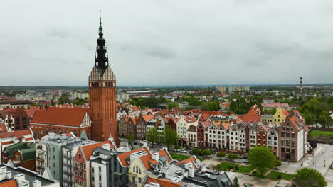 Der-Hoch-Aufragende-Turm-Von-St