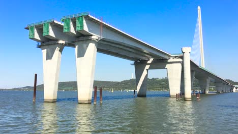 The-World-Cup-Bridge-under-construction,-Yanghwa-dong,-Yeongdeungpo-gu,-Seoul,-South-Korea