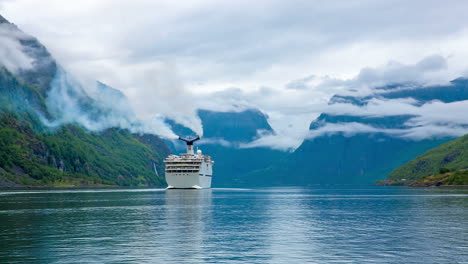 Cruise-Ship,-Cruise-Liners-On-Hardanger-fjorden,-Norway