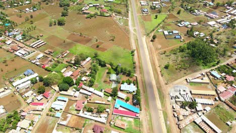 Asentamientos-Rurales-De-áfrica,-Casas-Rurales-De-Kenia,-Granjas-De-Agricultura-Verde,-Asentamientos-Pobres-De-áfrica,-Casas-Rurales-De-Kenia