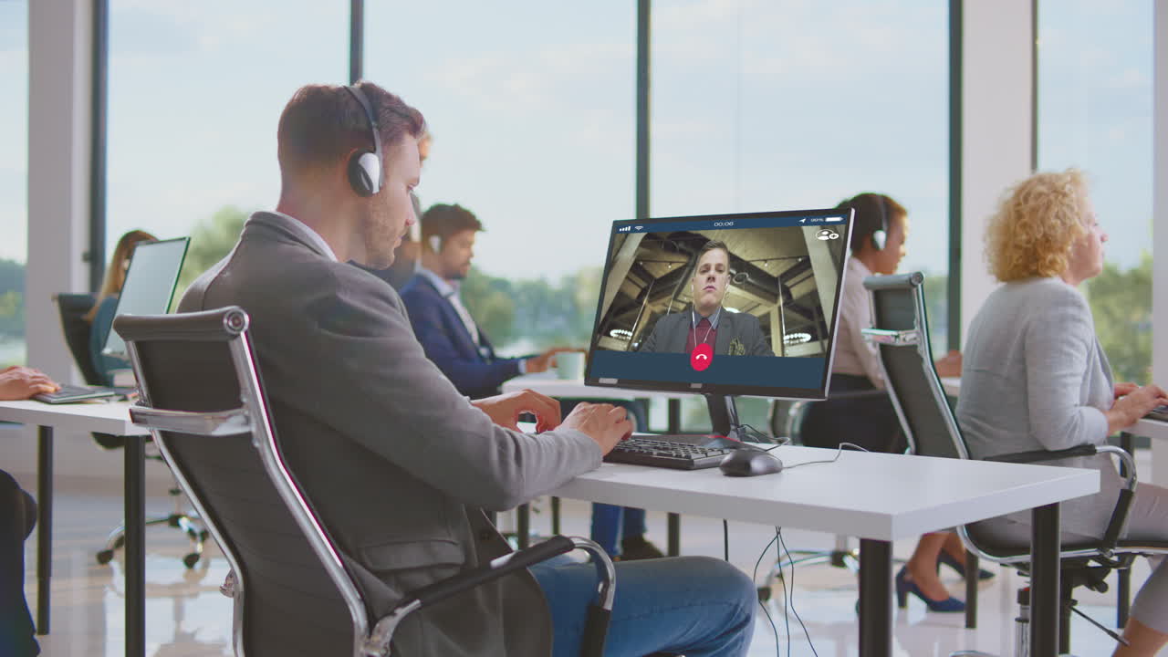 사무실에서 비디오 컨퍼런스