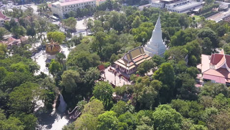 4K-DRONE-FOOTAGE-WAT-PHNOM-ORBIT,-CAMBODIA