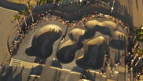 베니스 해변 조감도의 skatepark