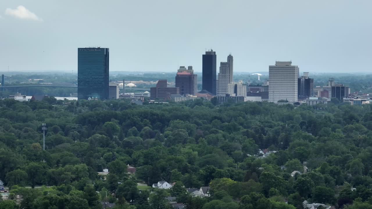 широкий воздушный снимок горизонта толедо, штат огайо