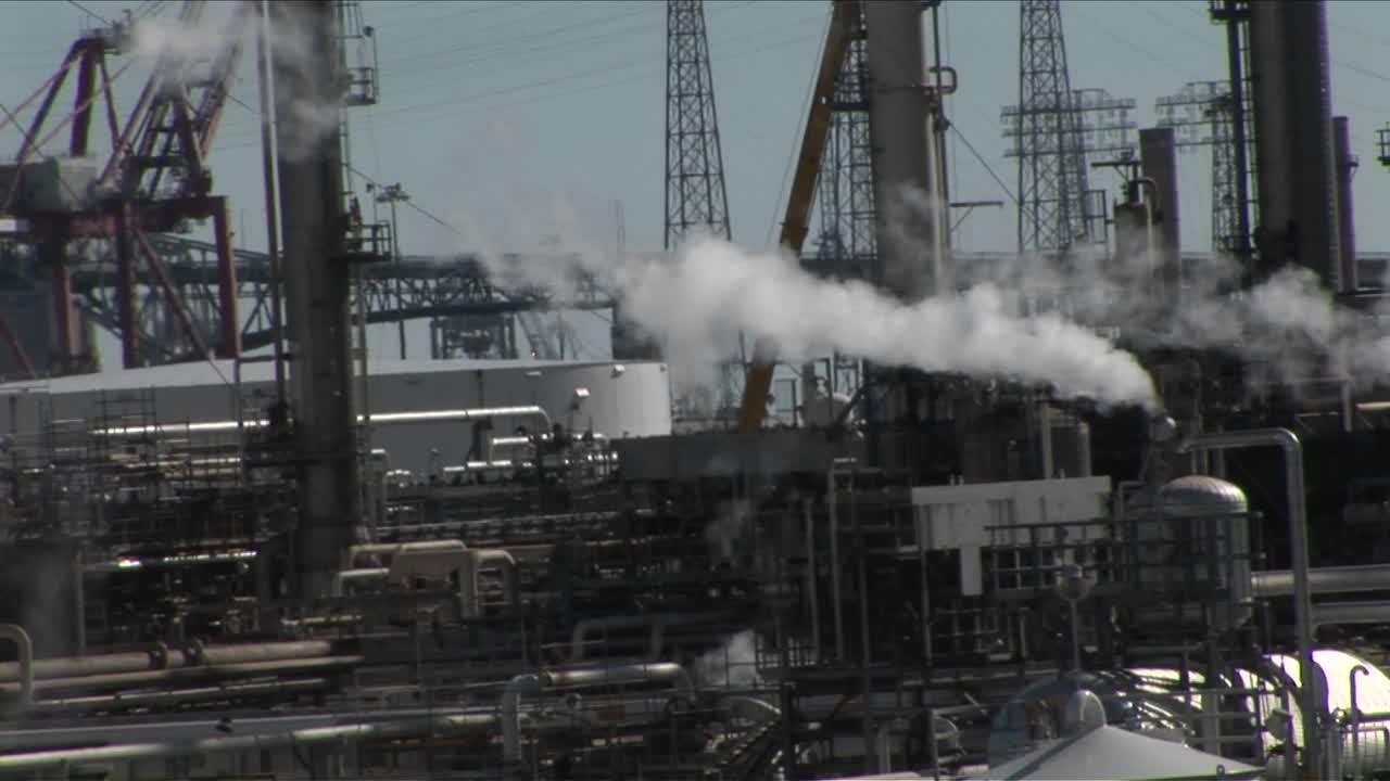 산업 지역에서 증기 상승