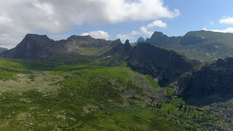paisaje montañoso - vista impresionante