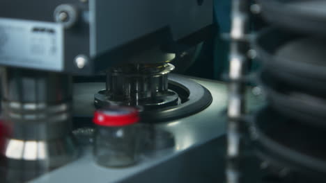 automated bottle capping machine