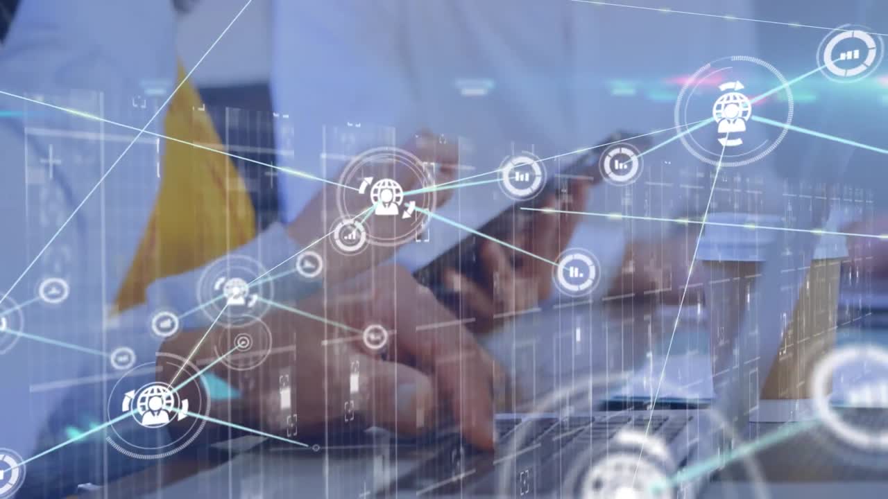 프로필 아이콘의 네트워크와 사무실에서 디지털 태블릿을 사용하는 사업가에 대한 빛의 점