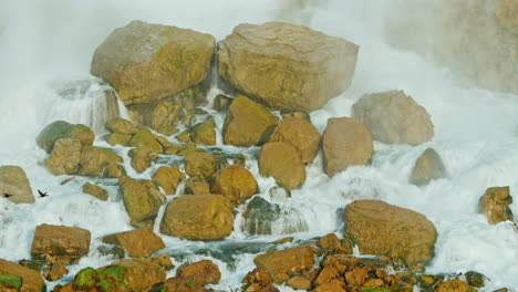 vista panorámica de las cataratas del niágara - un hito en la frontera de los estados unidos y canadá video 4k