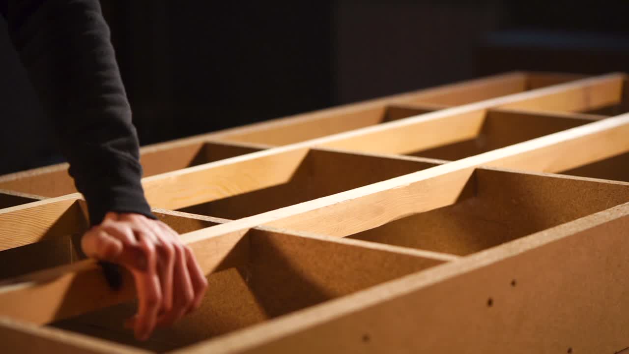 Building Wooden Shelving