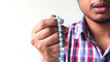 muslim man praying during ramadan