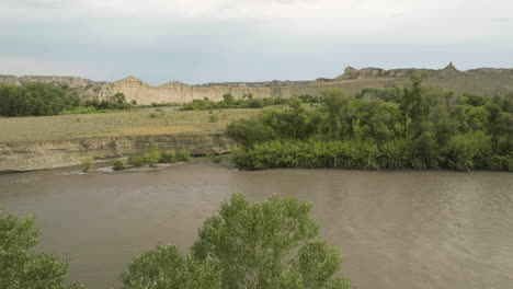 alazani river shoreline and cliffs, vashlovani nature reserve, georgia