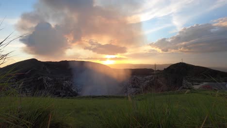 Lapso-De-Tiempo-Del-Volcán-Masaya-La-“boca-Del-Infierno”,-En-El-Parque-Nacional,-Nicaragua