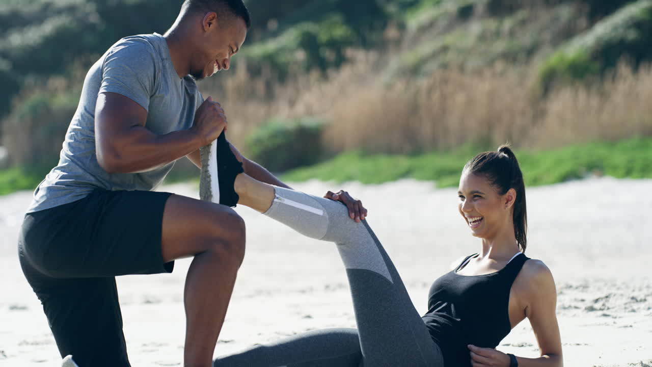 다리를 펴도록 도와주는 것