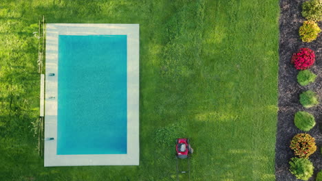 landscaping and swimming pool maintenance