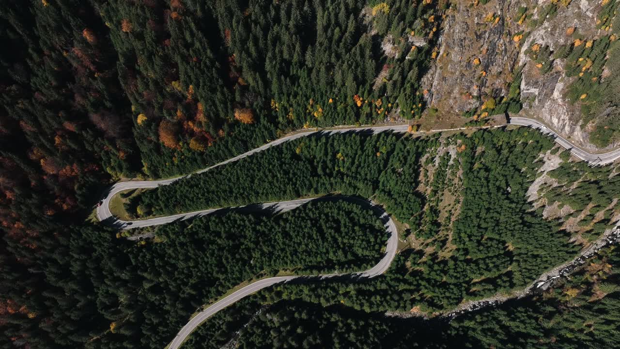 imágenes de drones 4k de la carretera transfagarasan, rumania