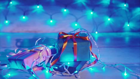 regalos de navidad con luces azules