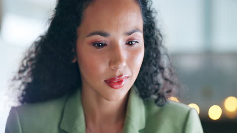 Tablet,-concentration-and-search-with-black-woman