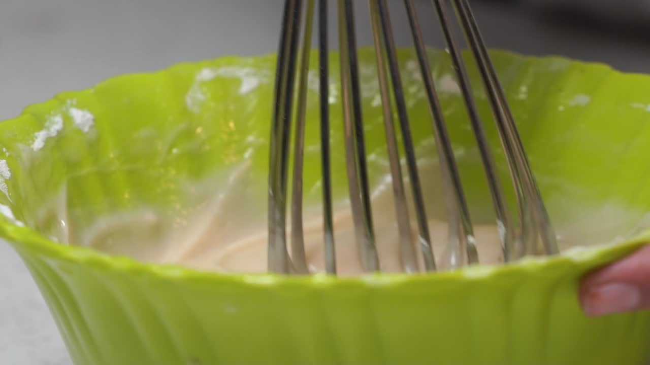 mezcla para bizcocho con bizcocho mezcla para bizcocho de huevo y aceite goteo de otros ingredientes