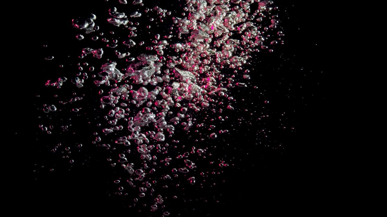 분홍색 침몰 거품