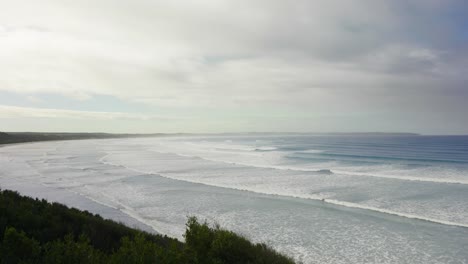 big swell at calm coast