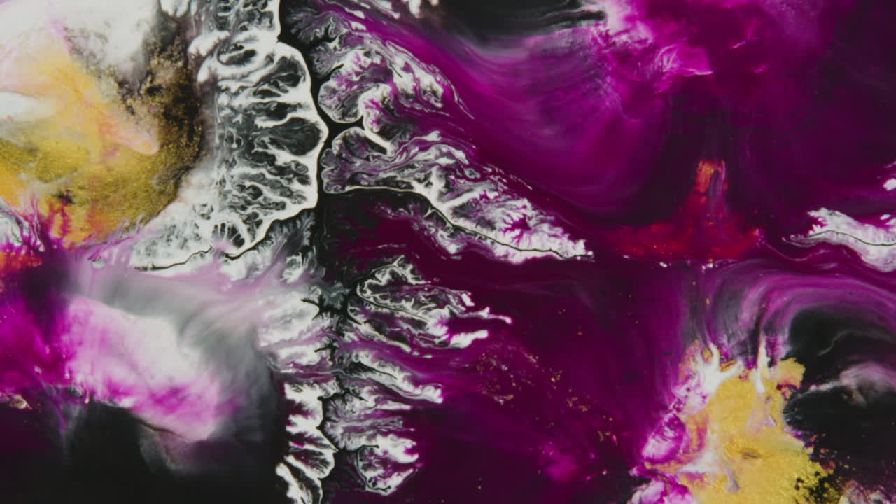 mezclar colores con un color púrpura dominante adecuado para ilustraciones abstractas