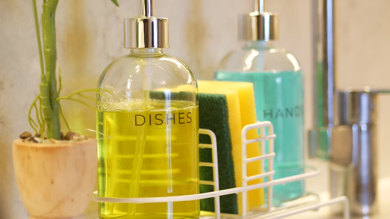 Kitchen Cleaning Supplies