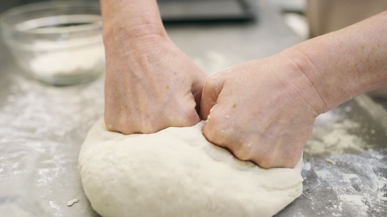 당신이 필요한 건 사랑