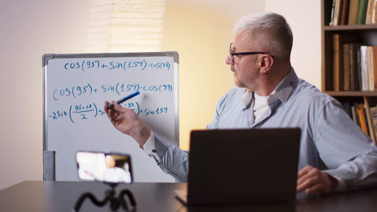 sesión de tutoría de matemáticas en línea