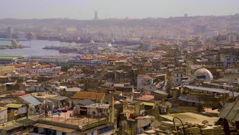 Vista-Panorámica-De-La-Bahía-De-Argel-Y-El-Centro-De-La-Ciudad