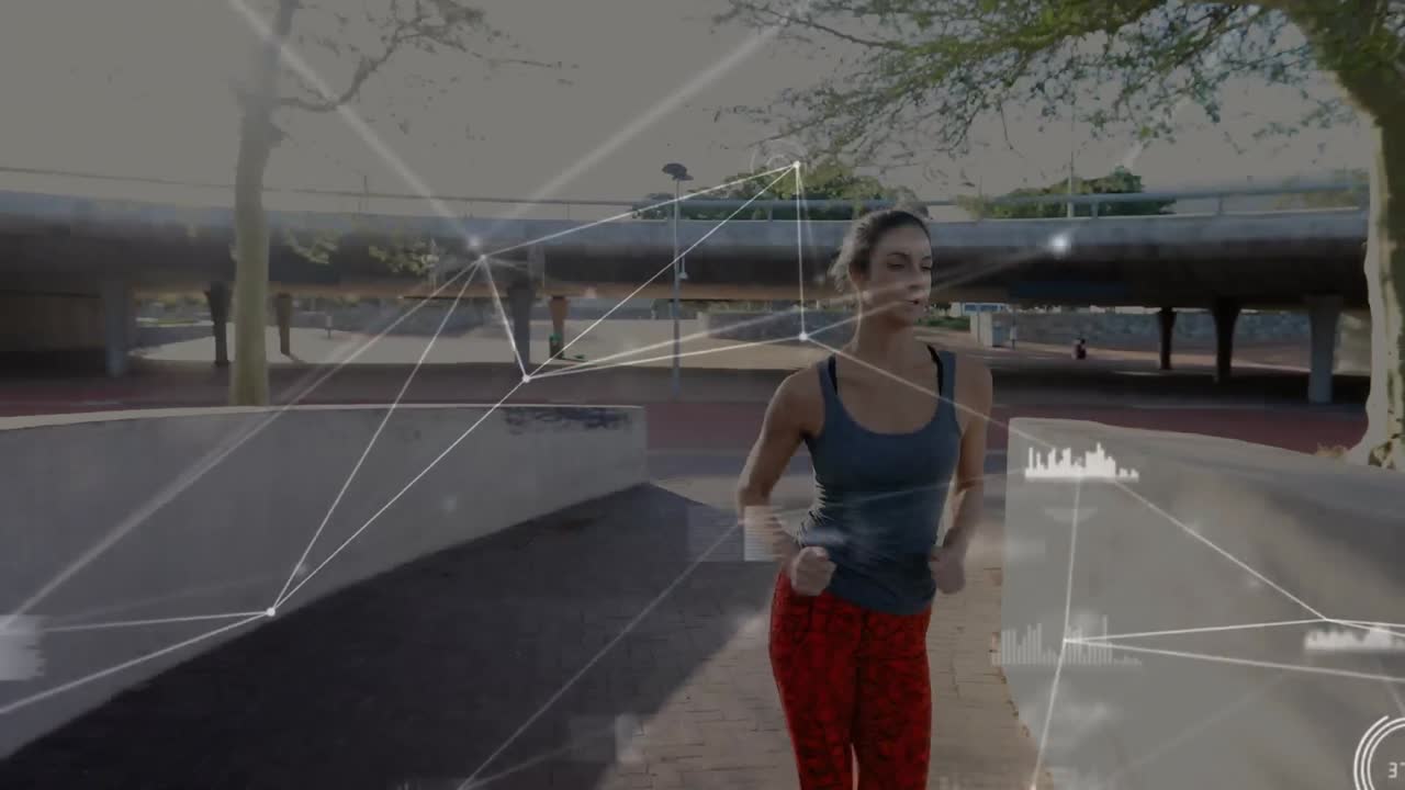 animación de la red de conexiones y procesamiento de datos sobre la mujer corriendo
