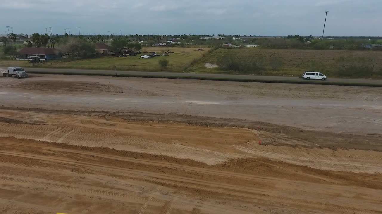 기초를 놓기 전 공사 시작