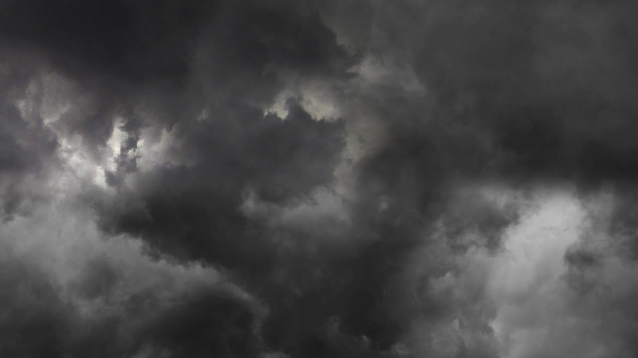 4k Night shot with big thunderstorm