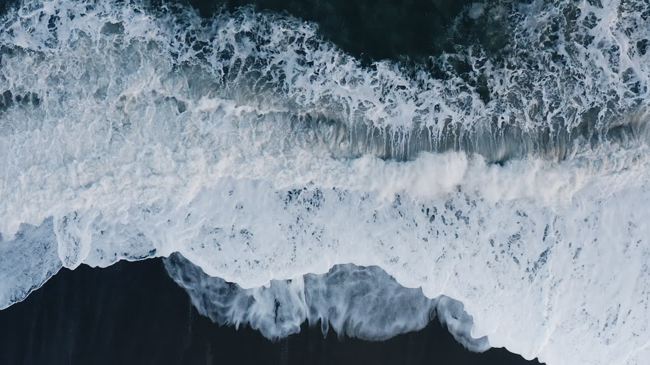 Slow Waves Of Stormy Ocean