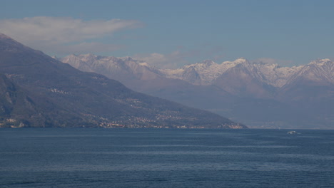 Mountain-Alps-Near-Bellagio-Townscape-In-Lake-Como,-Italy