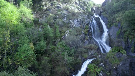 cascada de entrecruces, carballo, a coruña, galicia españa
