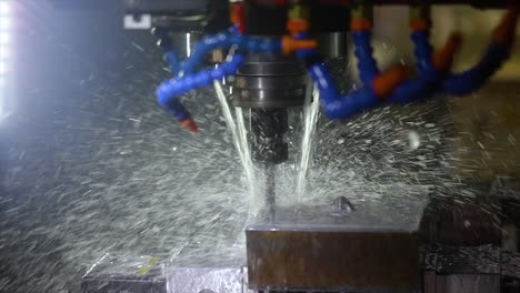 máquina de fresado cnc para el trabajo de metales.